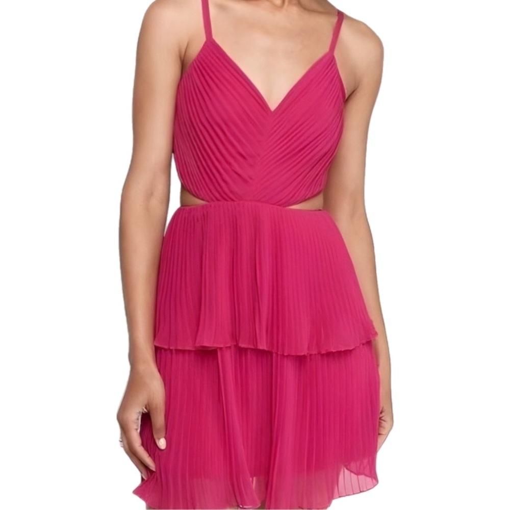 NWT Express Cut-Out Tiered Backless Mini Dress in Fuchsia